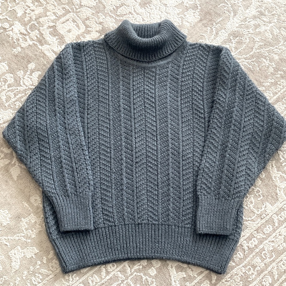 ❌s o l d (locally). Wool Turtleneck Sweater - made in Ireland